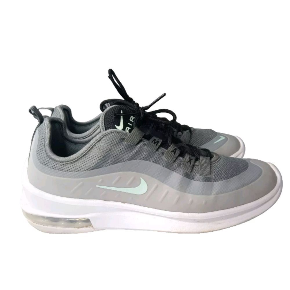 Nike Air Max Axis Shoes Women's Size 8 Shoes White~Black~White AA2168-100